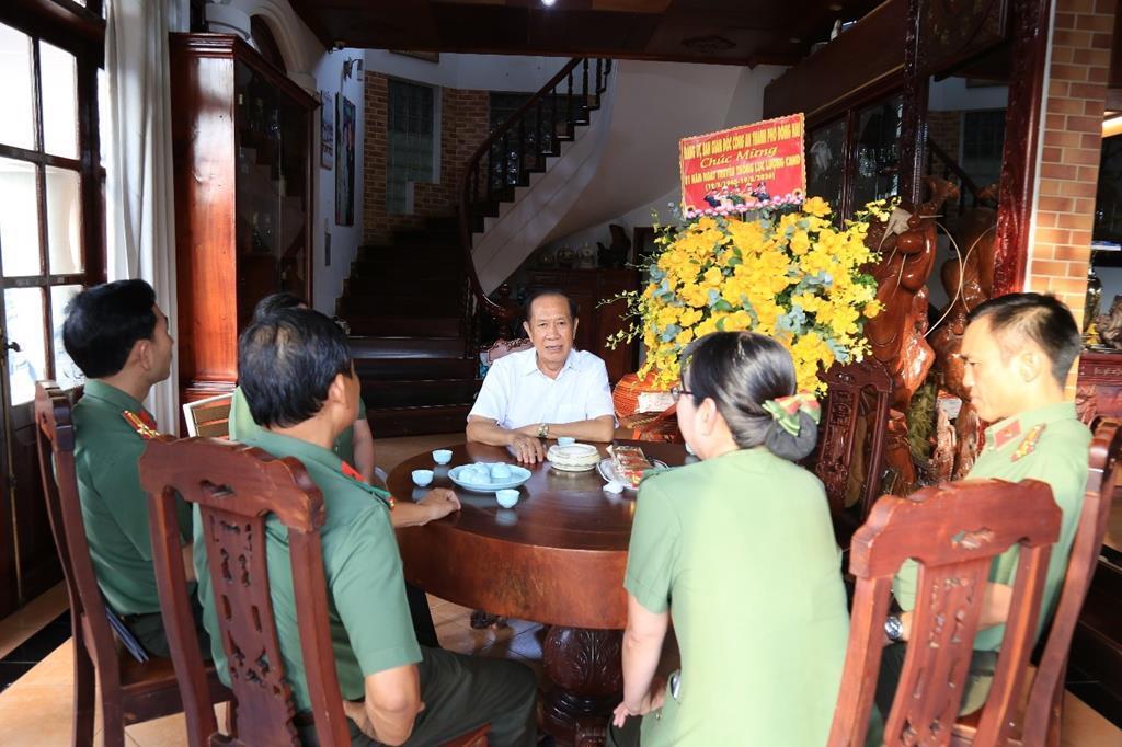 /TinTucHinhAnh2/congan/2026-08-18.13-18-40.jpg